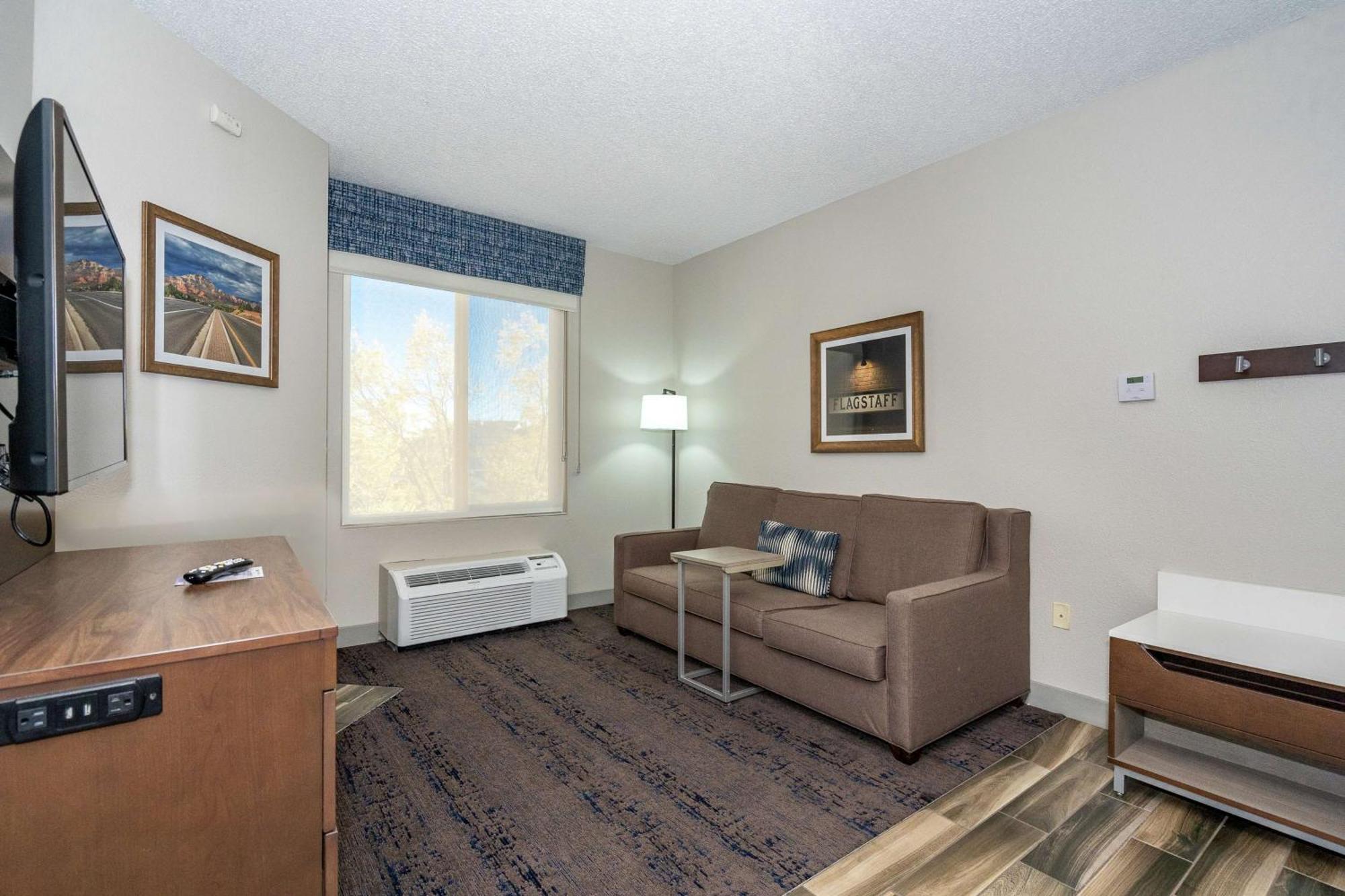 Hampton Inn & Suites Flagstaff - West מראה חיצוני תמונה